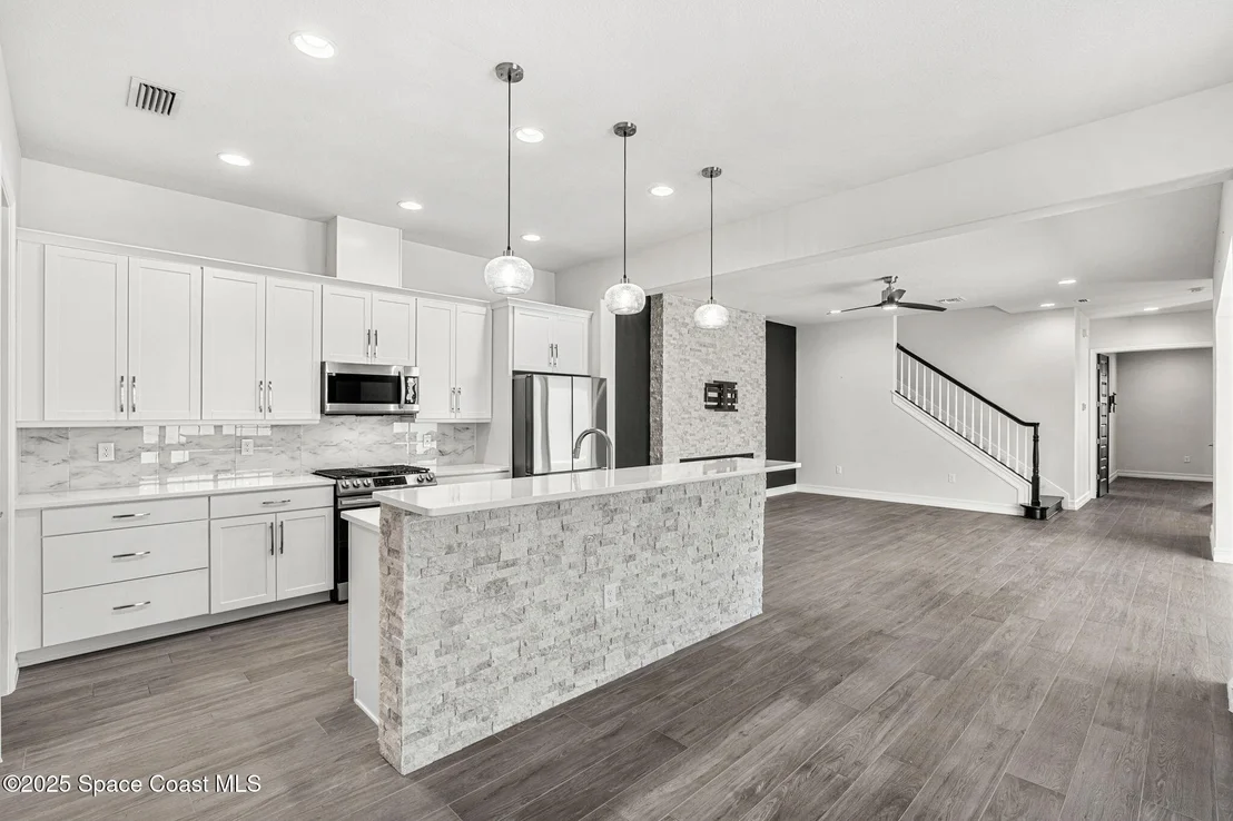 Photo of 2372 Pravny Lane