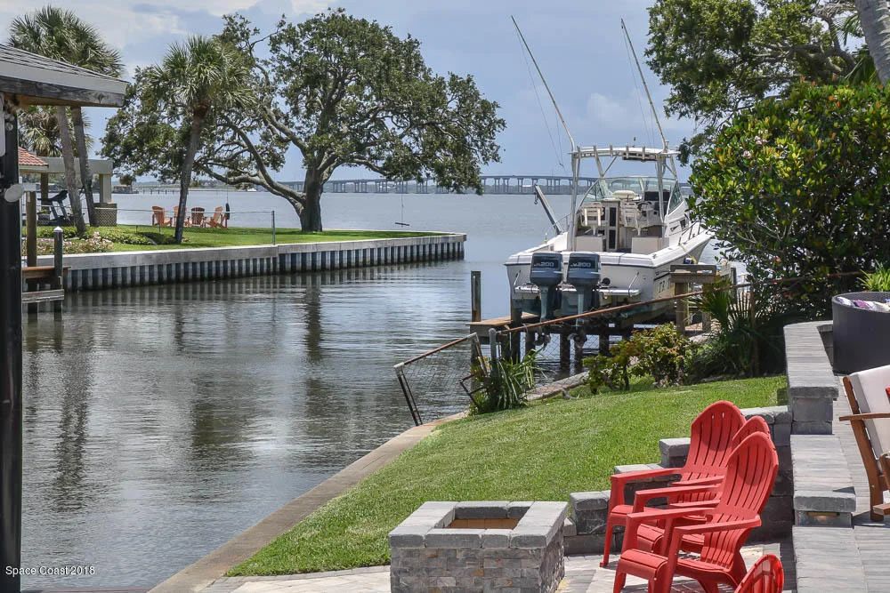 Photo of 1866 River Shore Drive