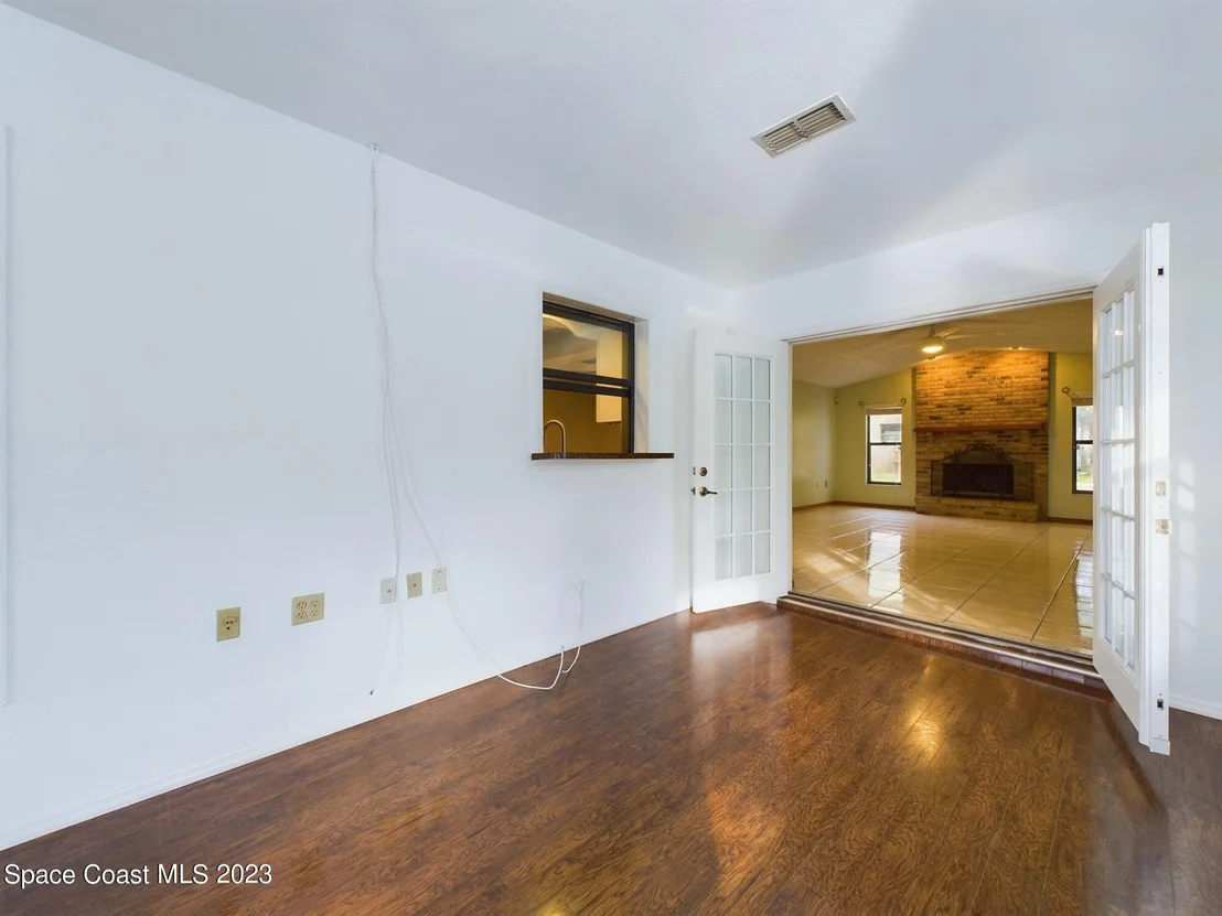 Photo of 1015 Timbergreen Drive