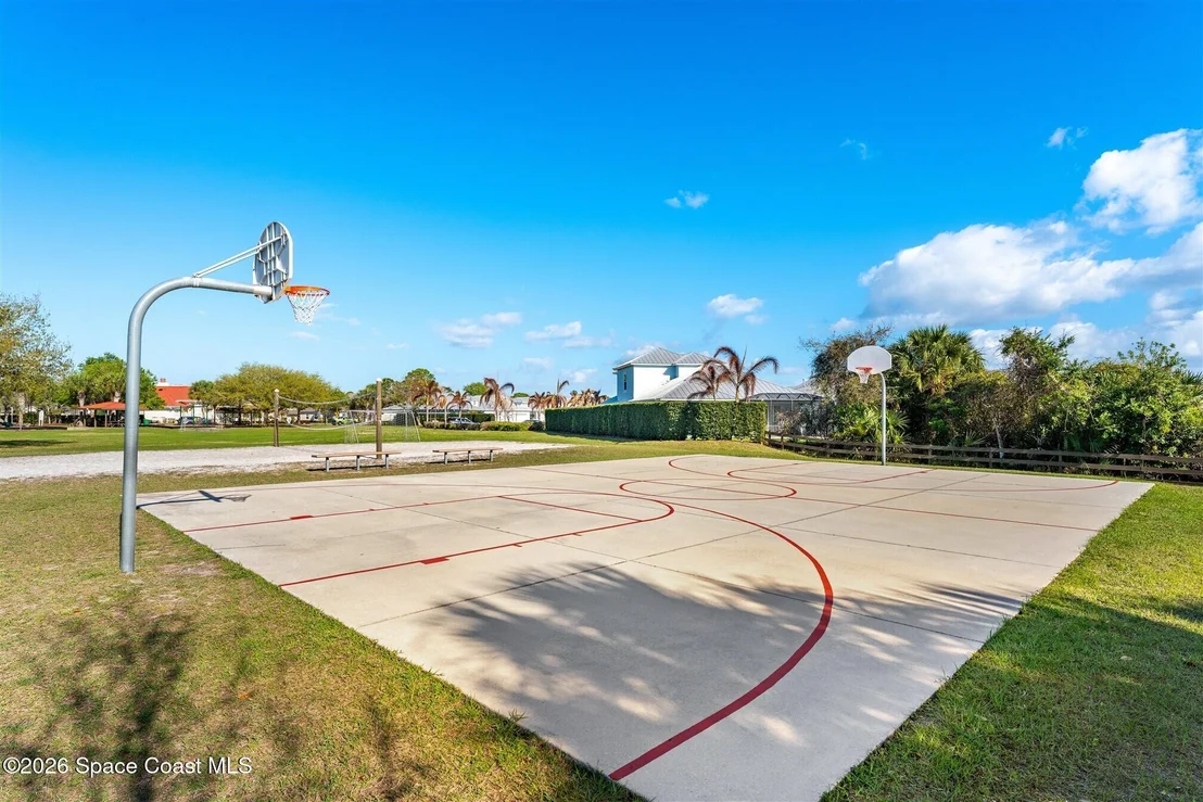 Photo of 1329 Tipperary Drive