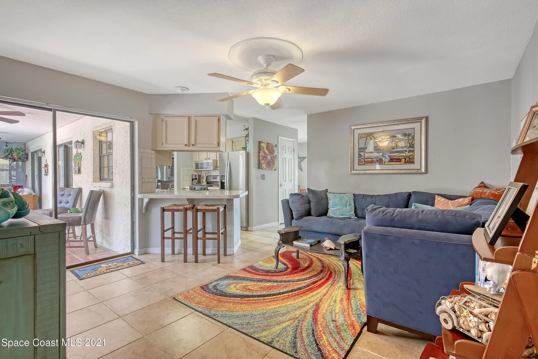 Photo of 817 Jasmine Drive