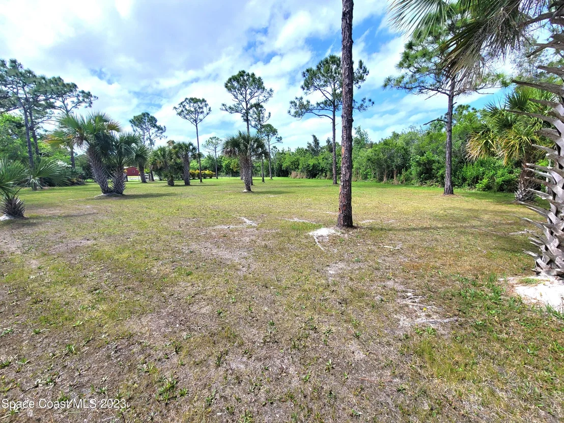 Photo of 2420 Quarterman Lane