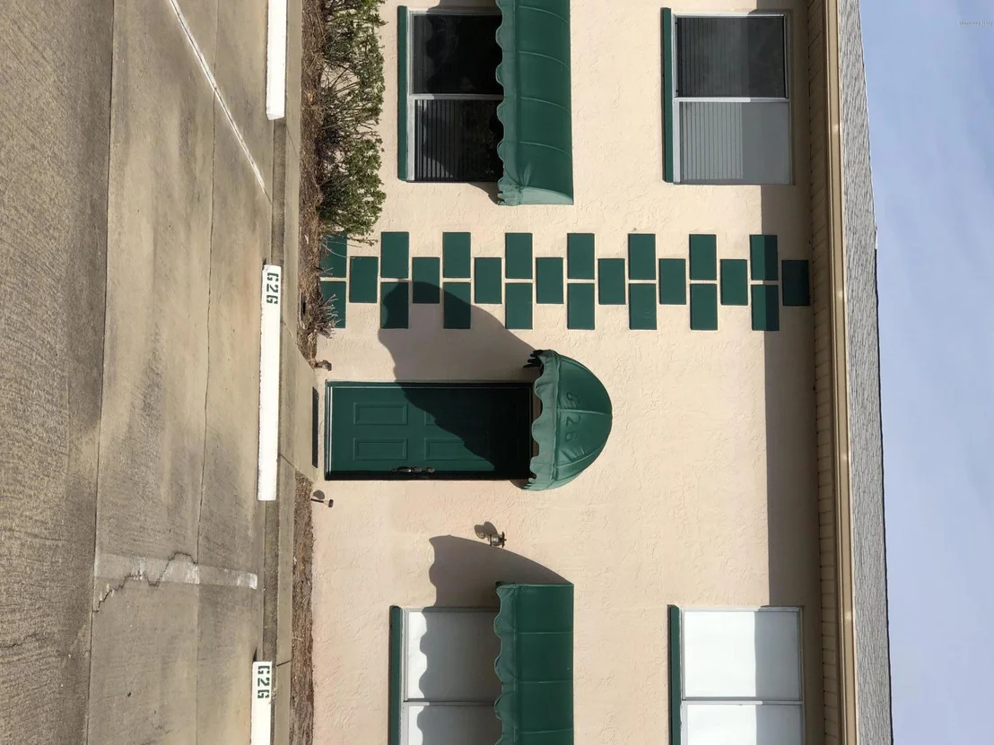Photo of Unit 26 at 1880 Murrell Road