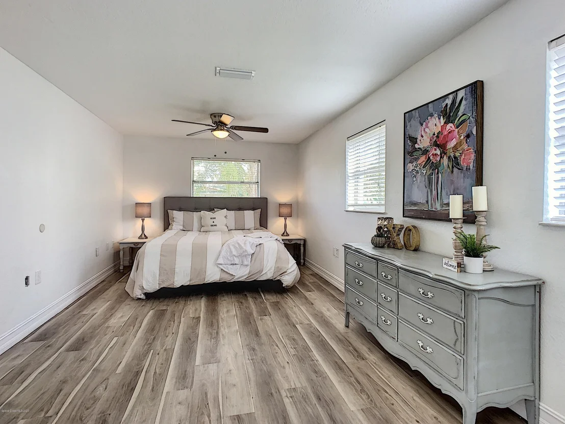 Photo of 2519 Hathaway Drive