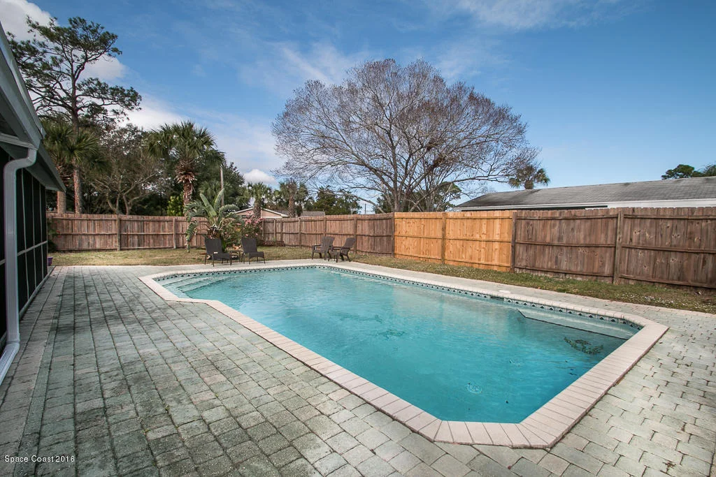 Photo of 1088 Hermosa Drive