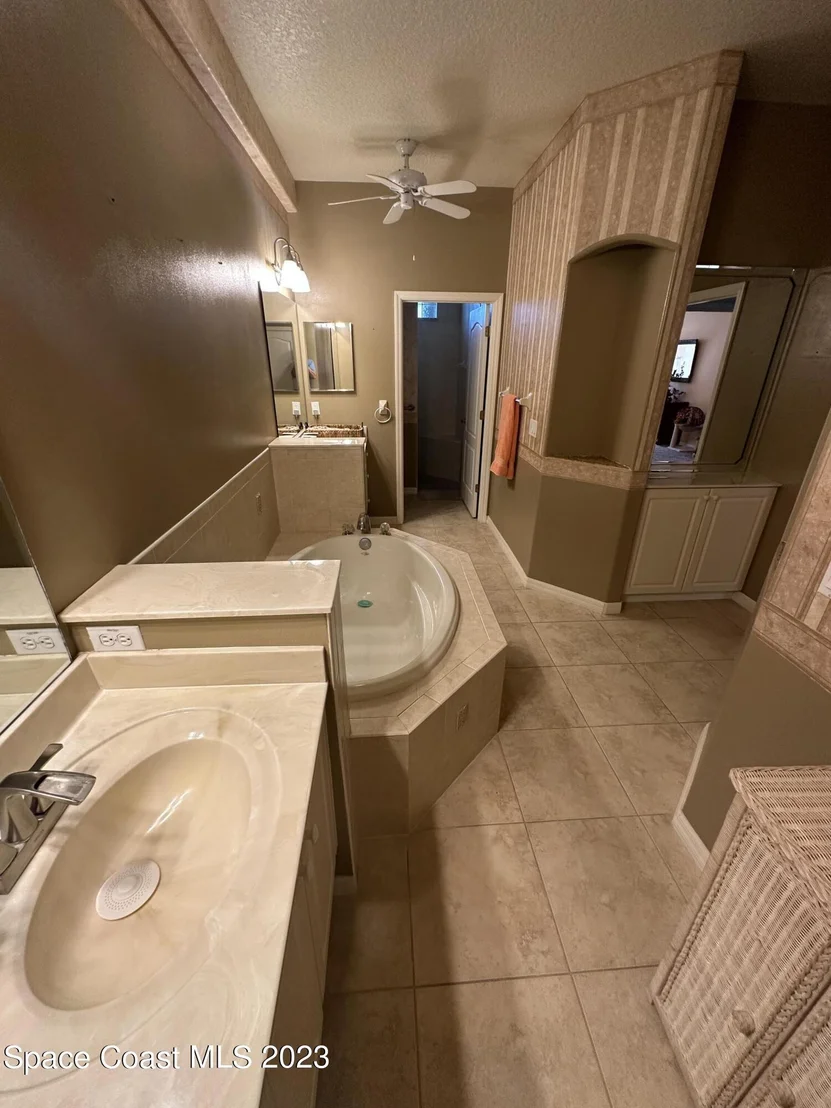 Photo of 4200 Aberdeen Circle
