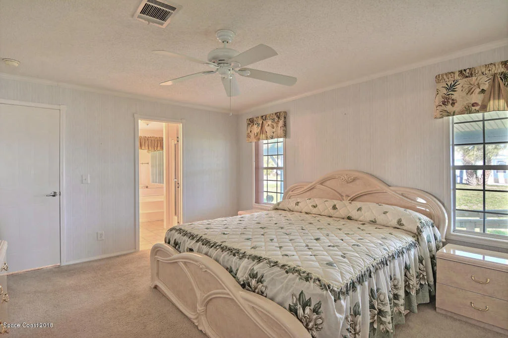 Photo of 7585 Agawam Road