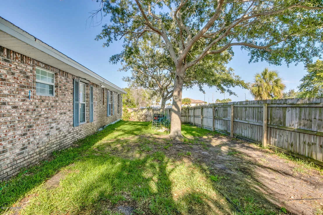 Photo of 169 Palm Circle