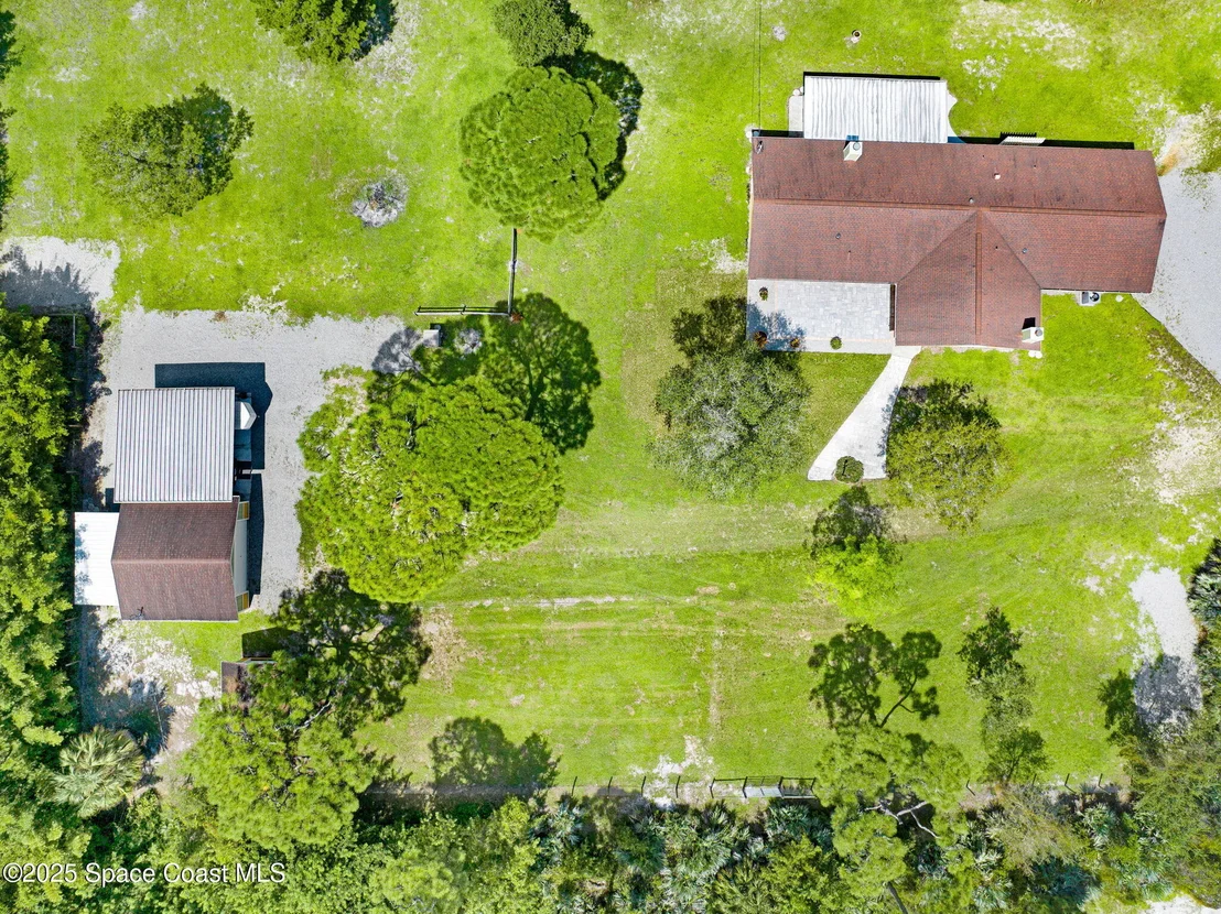 Photo of 6570 Whispering Pines Lane