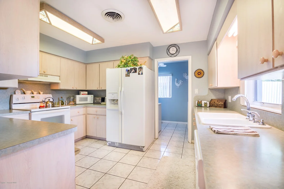 Photo of 511 S Sonora Circle