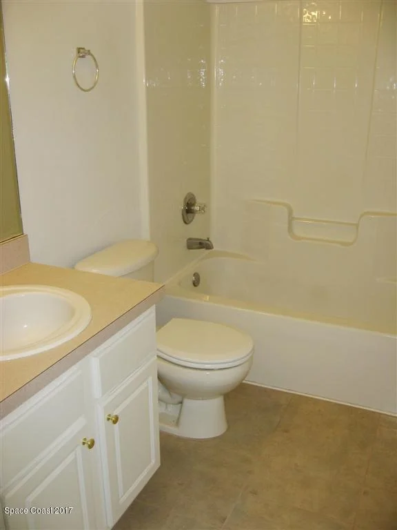 Photo of 1000 Kingfisher Way