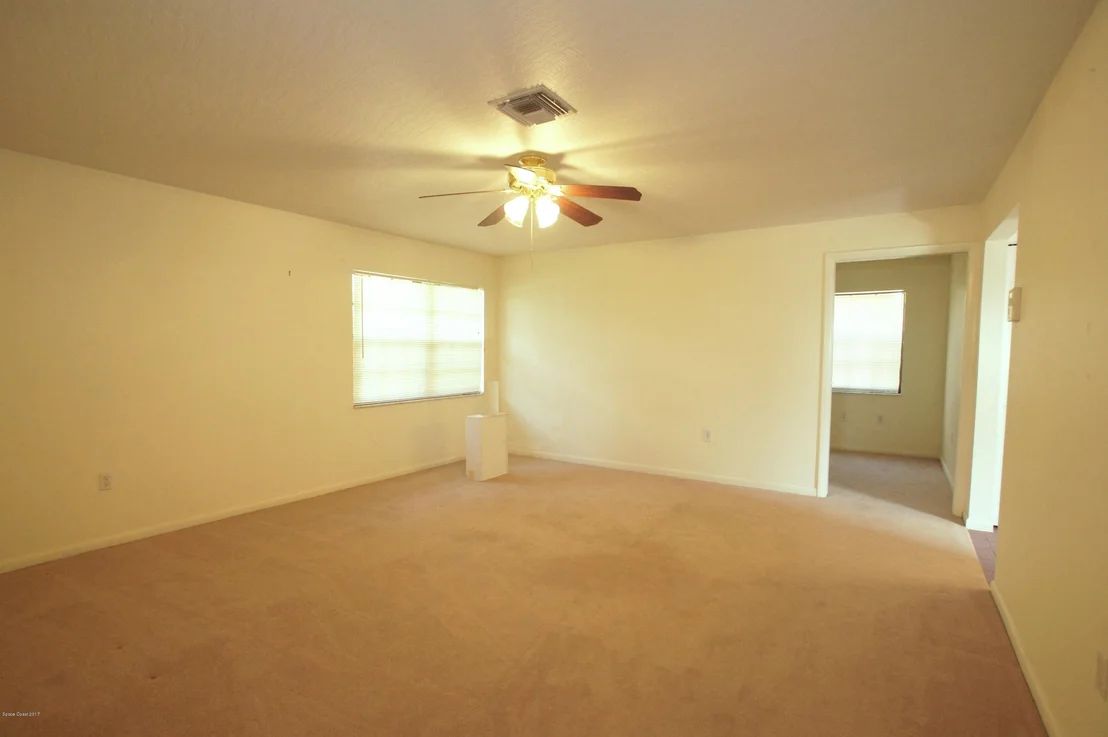 Photo of 515 Hall Road