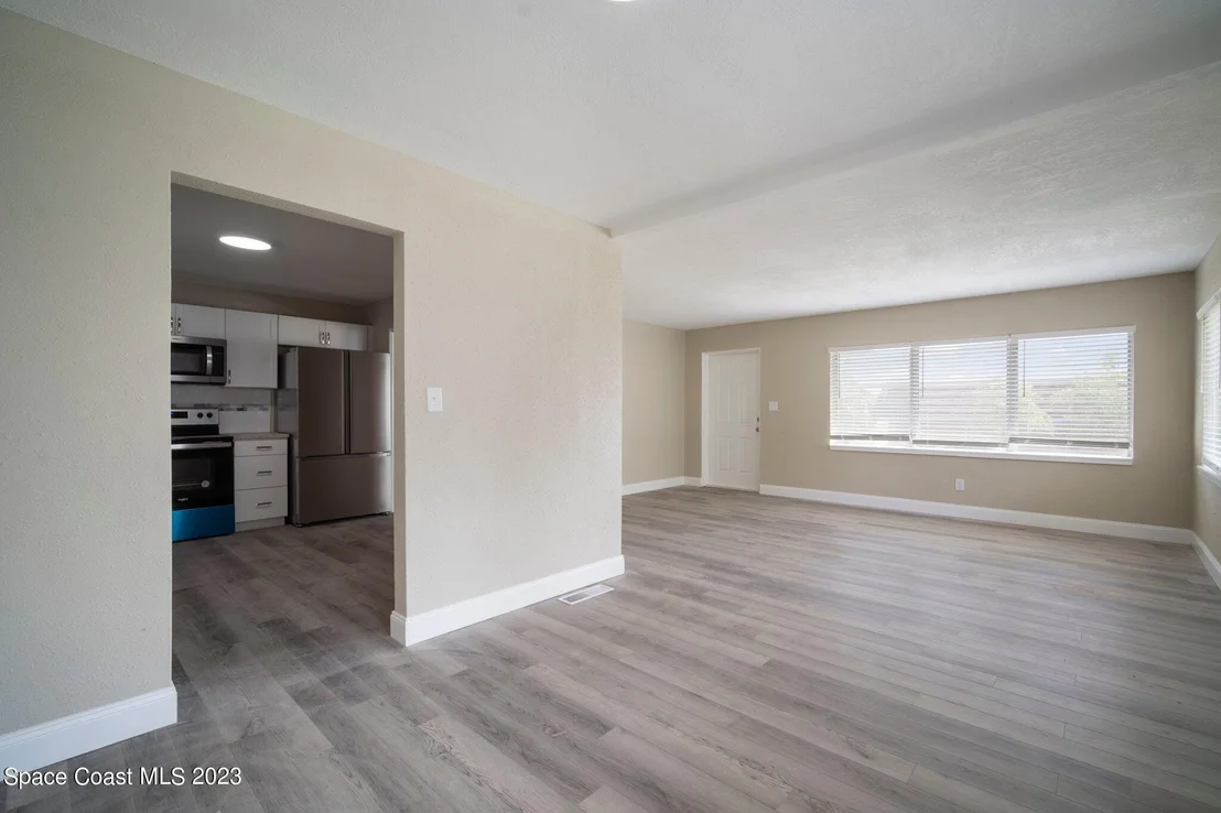 Photo of 1304 Foxboro Drive