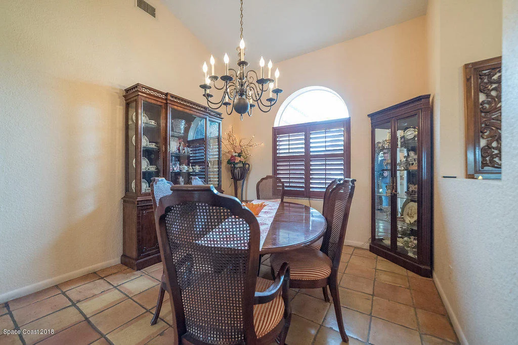 Photo of 207 Ivory Drive
