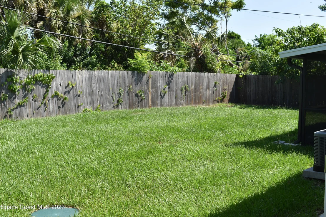 Photo of 1058 Barclay Drive