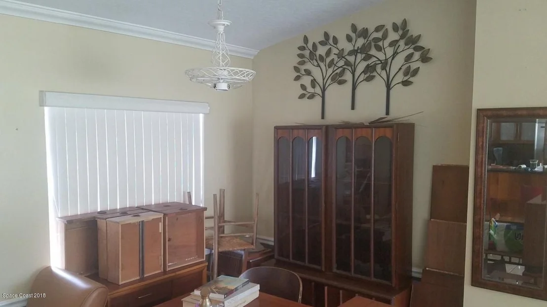 Photo of 301 Herring Street