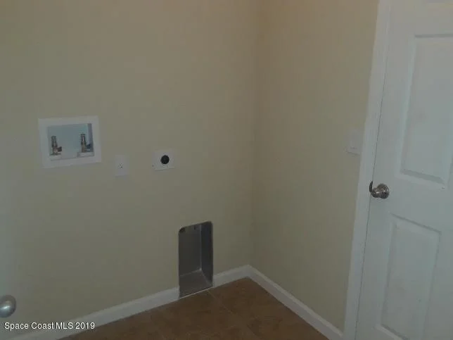 Photo of 1575 Litchfield Drive