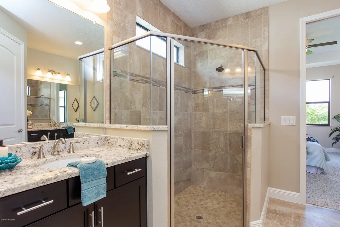 Photo of 7447 Bluemink Lane