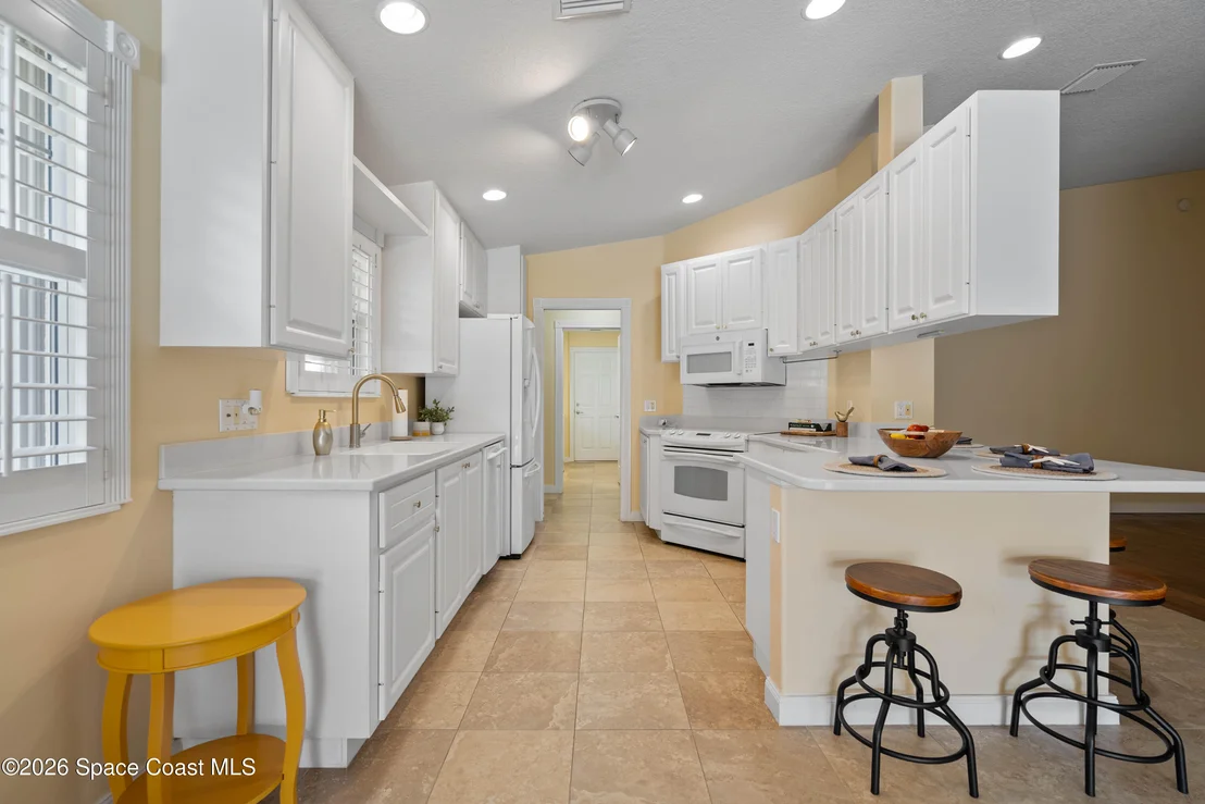 Photo of 3405 Hyperion Way SE