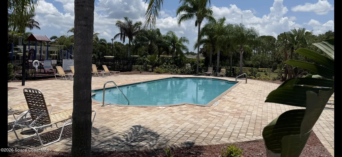 Photo of 325 Abernathy Circle SE