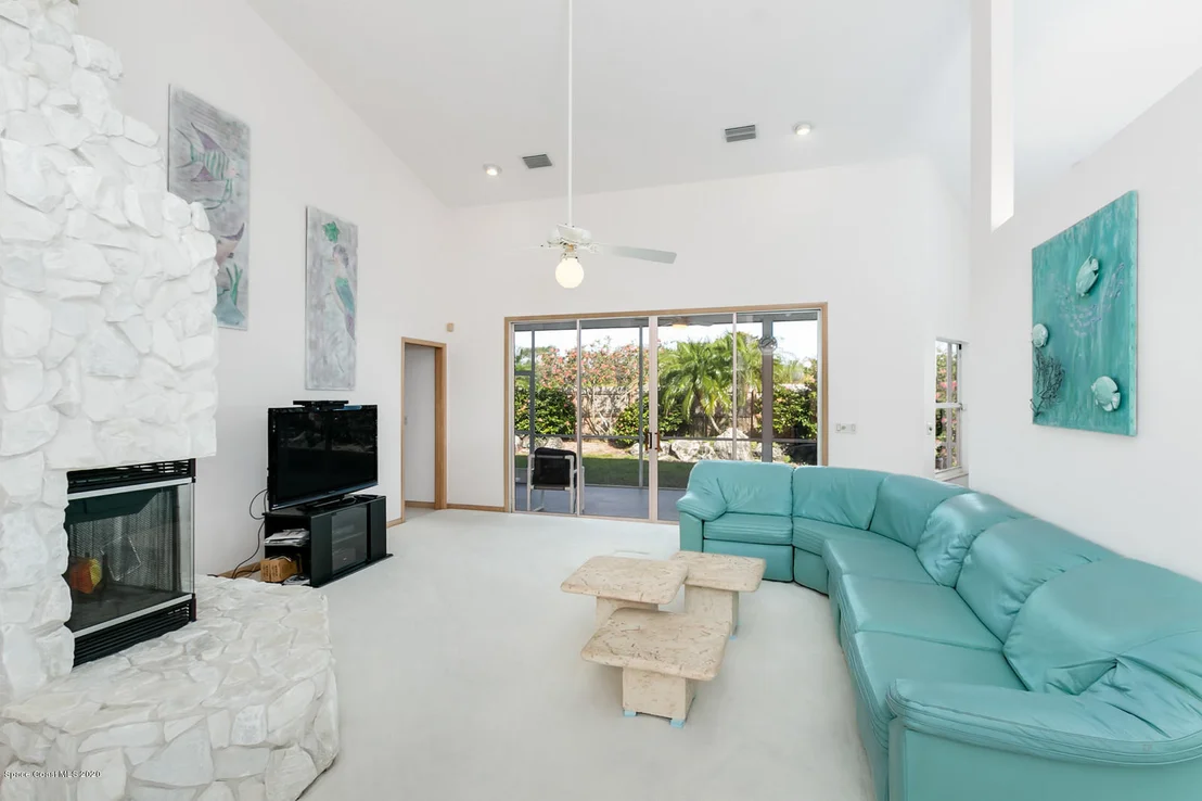 Photo of 582 Sanderling Drive