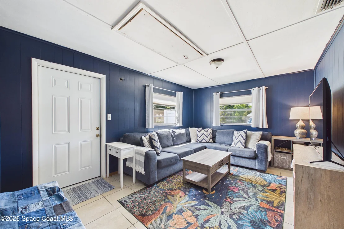 Photo of 2391 Lorna Drive