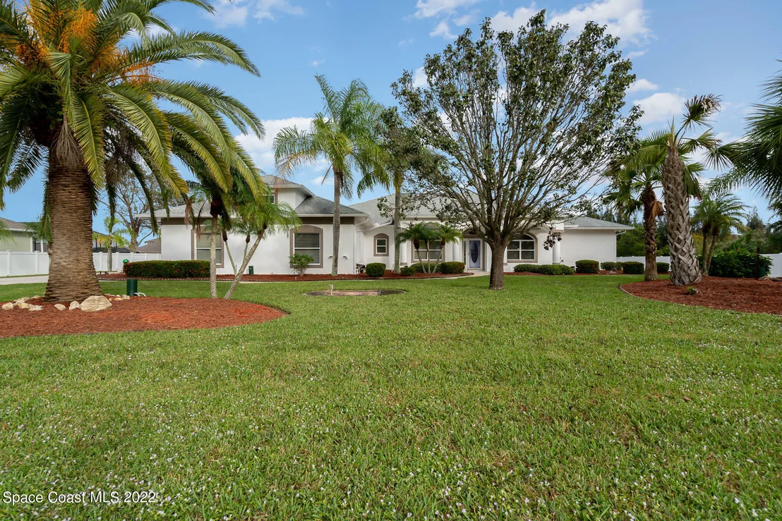 Photo of 3431 Brahman Avenue