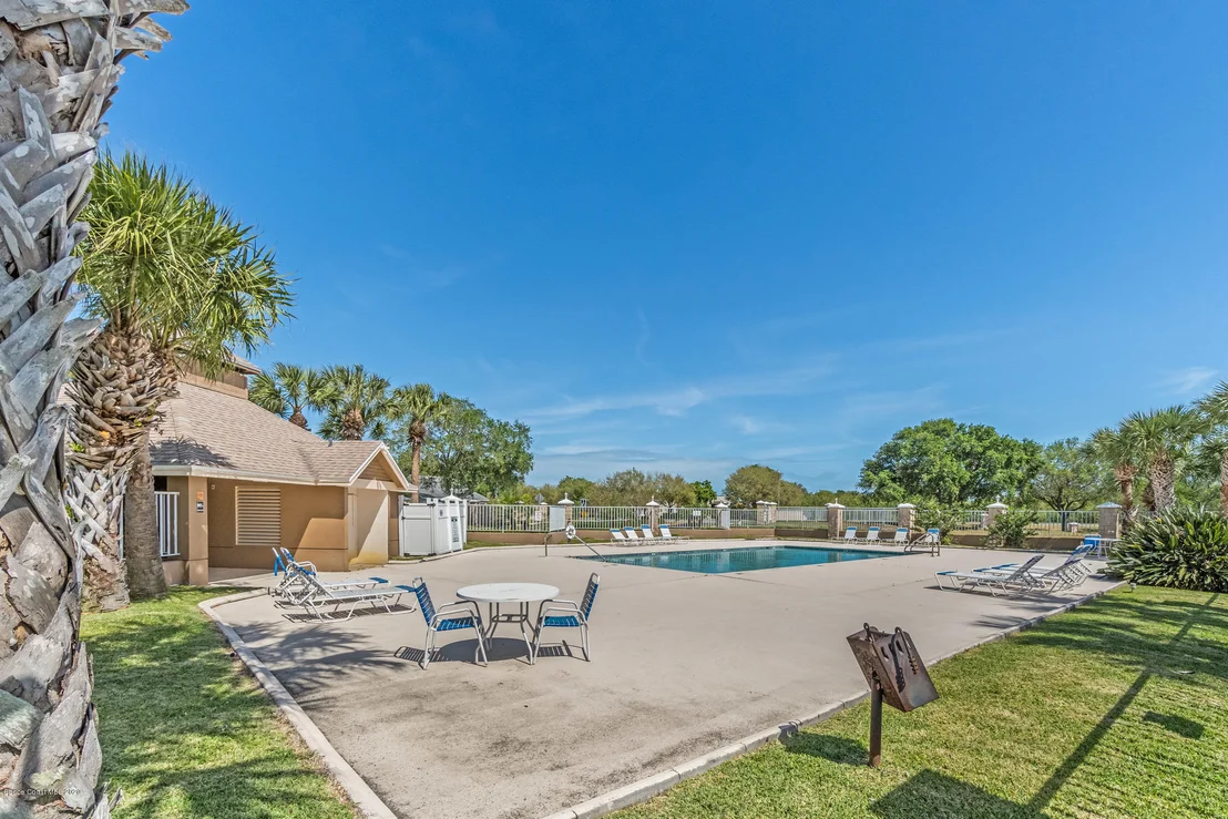 Photo of 7039 Hammock Trace Drive