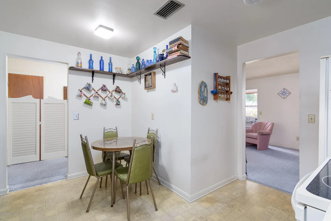 Photo of 955 Cristobal Drive