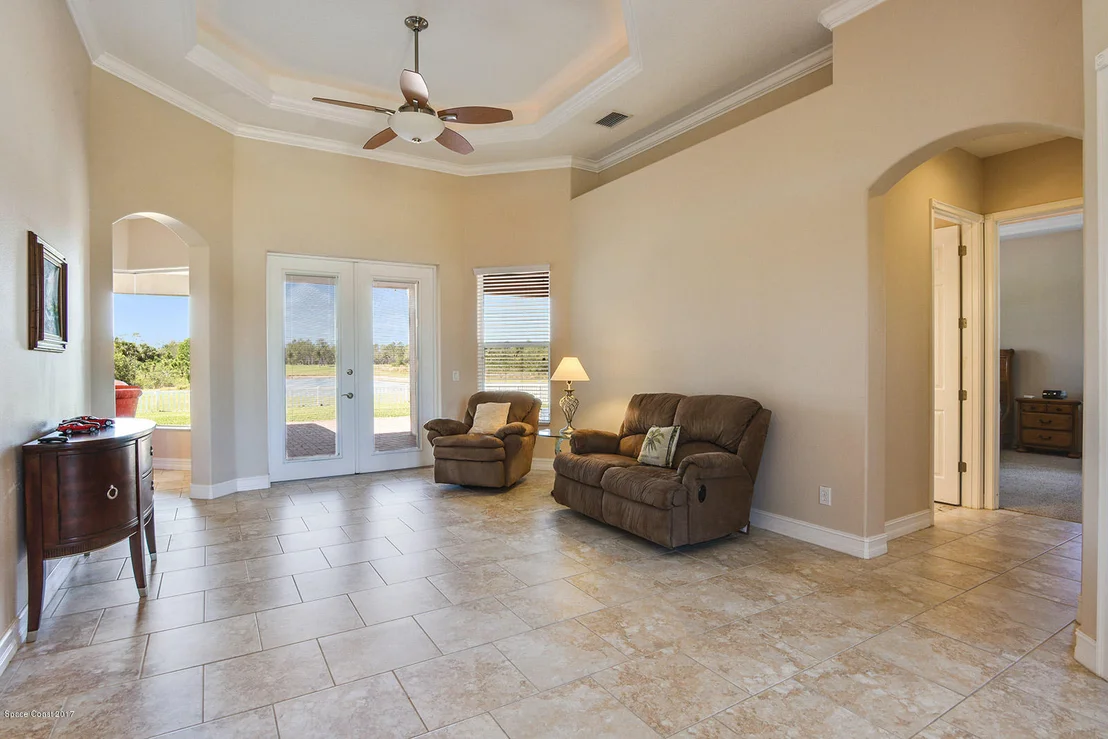Photo of 1572 Nome Lane