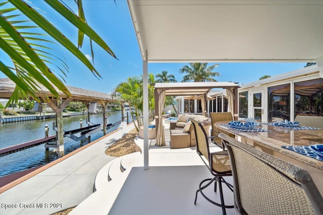 Photo of 457 Penguin Drive