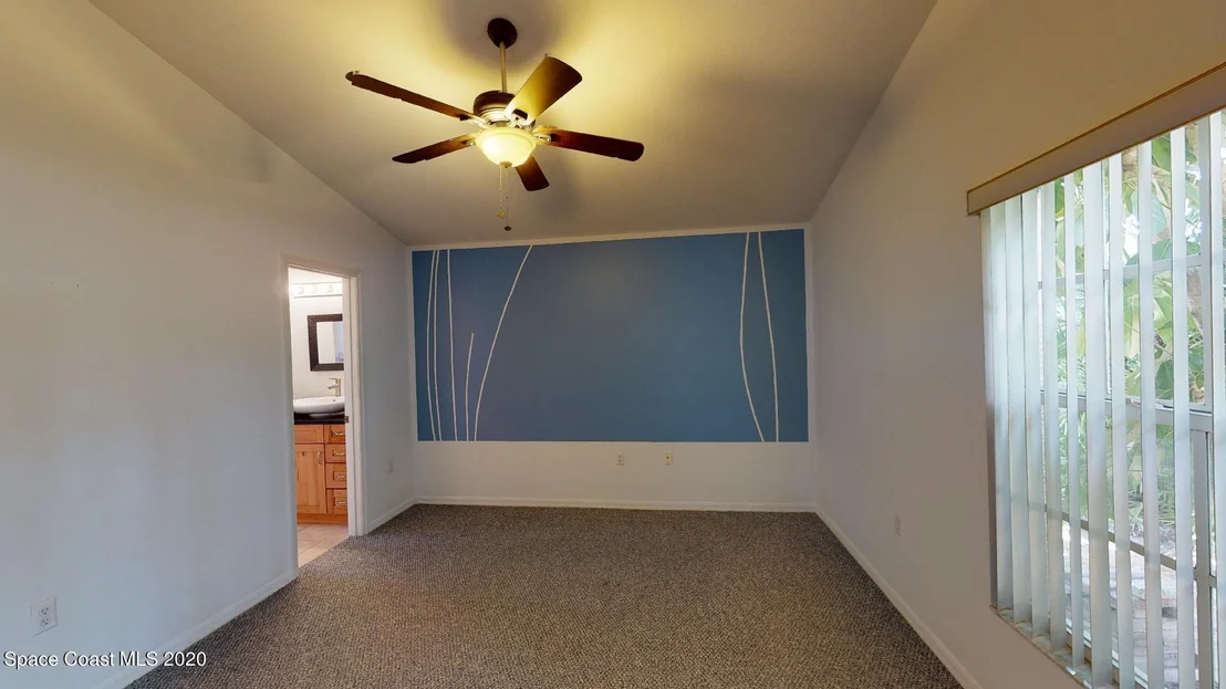 Photo of 322 Myrtlewood Road