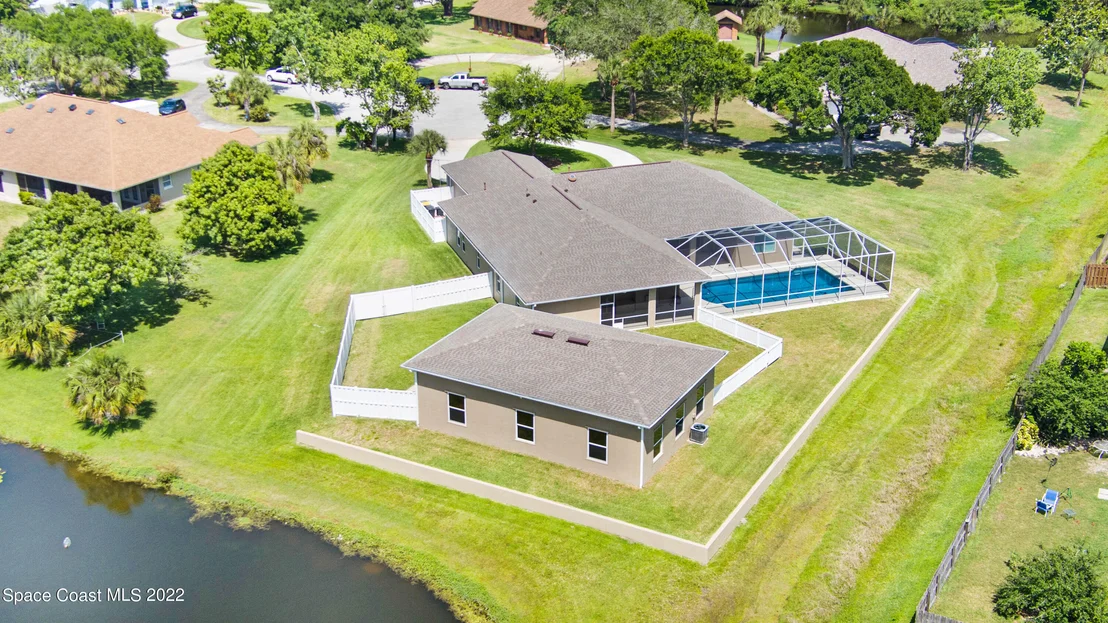 Photo of 1223 Salmonberry Place