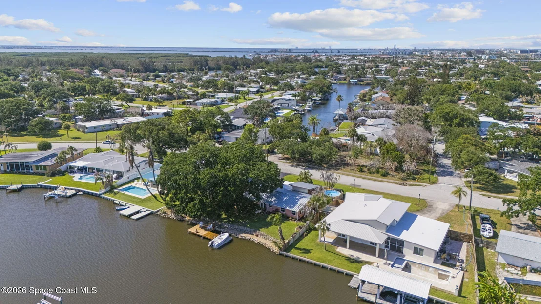 Photo of 514 Cocoa Isles Boulevard