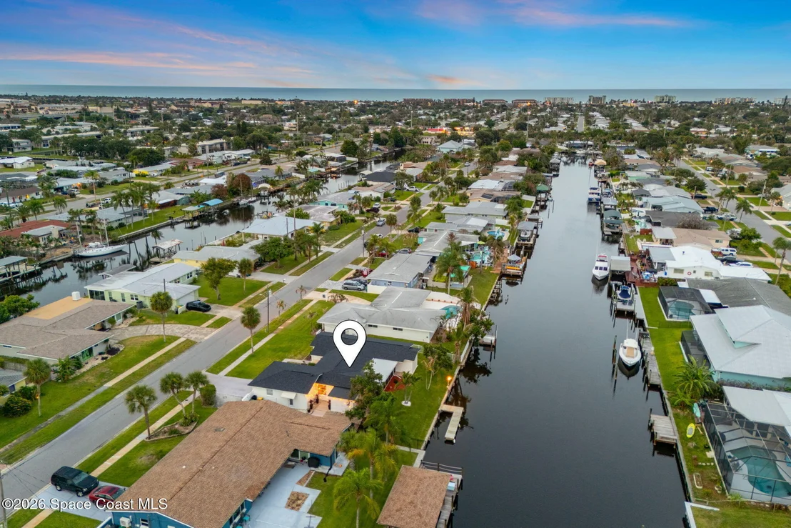 Photo of 462 Sandpiper Drive