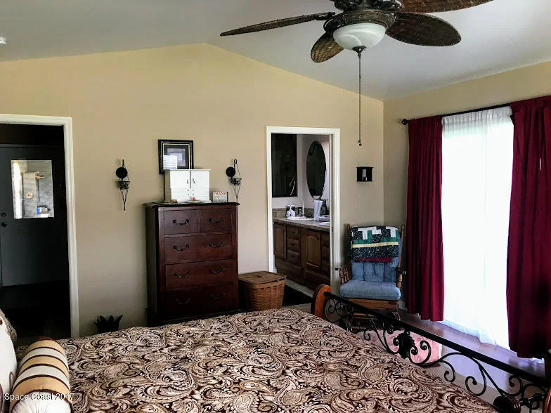 Photo of 3401 Gran Avenue NE