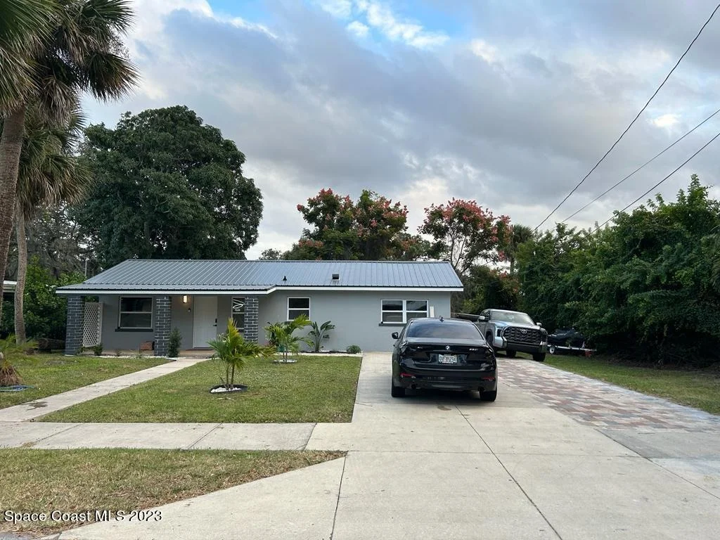 Photo of 1083 Sea Grape Drive