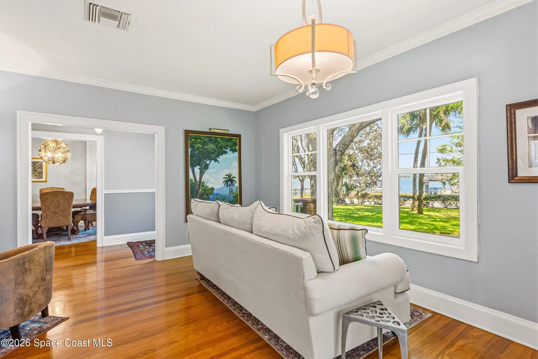 Photo of 409 Rockledge Drive