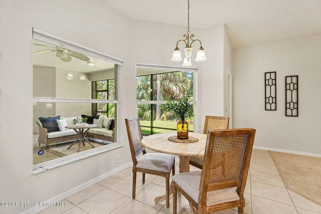 Photo of 296 Tunbridge Drive