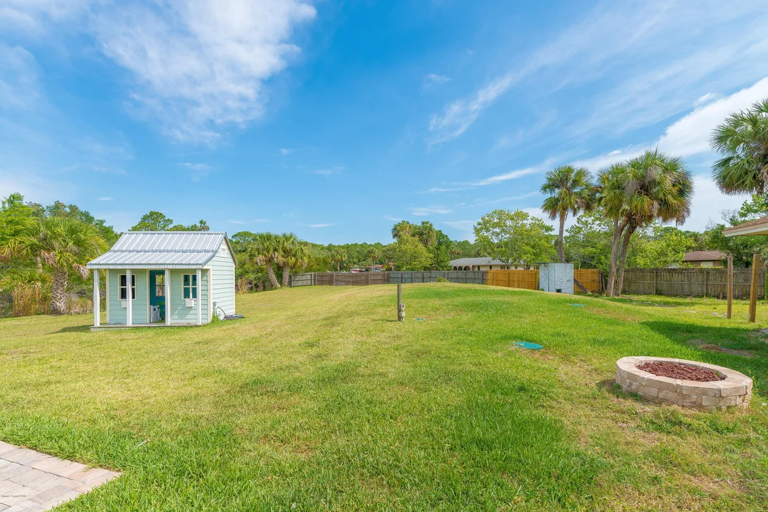Photo of 5525 Sand Lake Drive