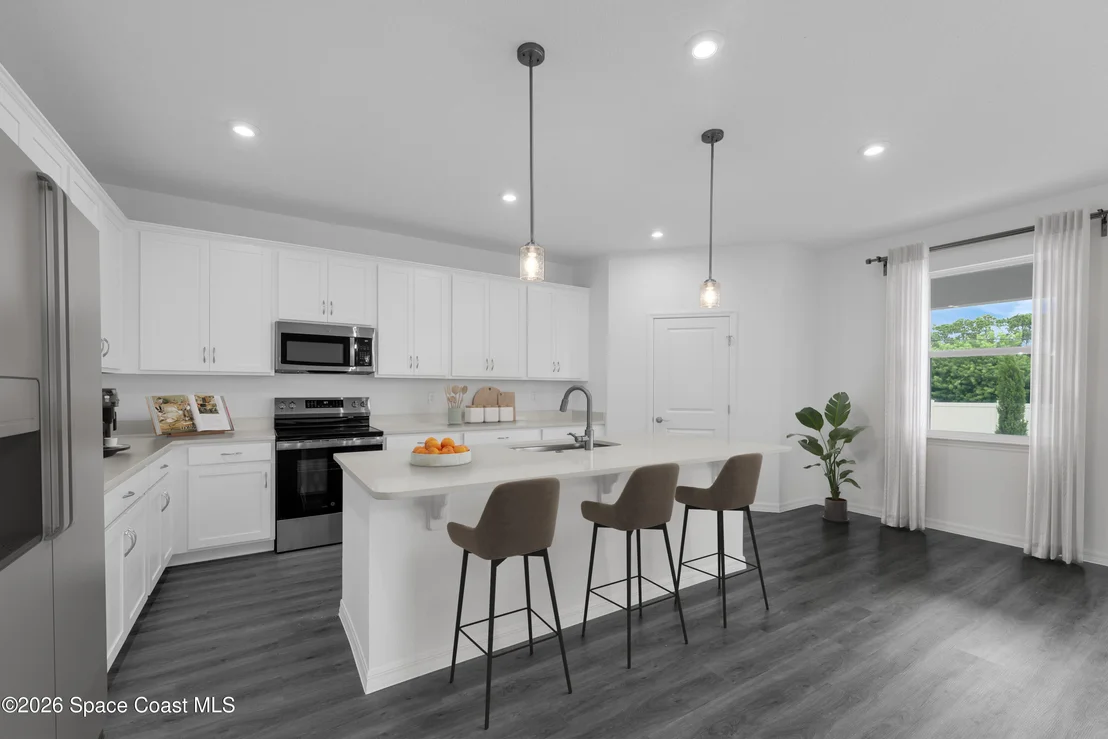 Photo of 1085 Connolly Lane NE