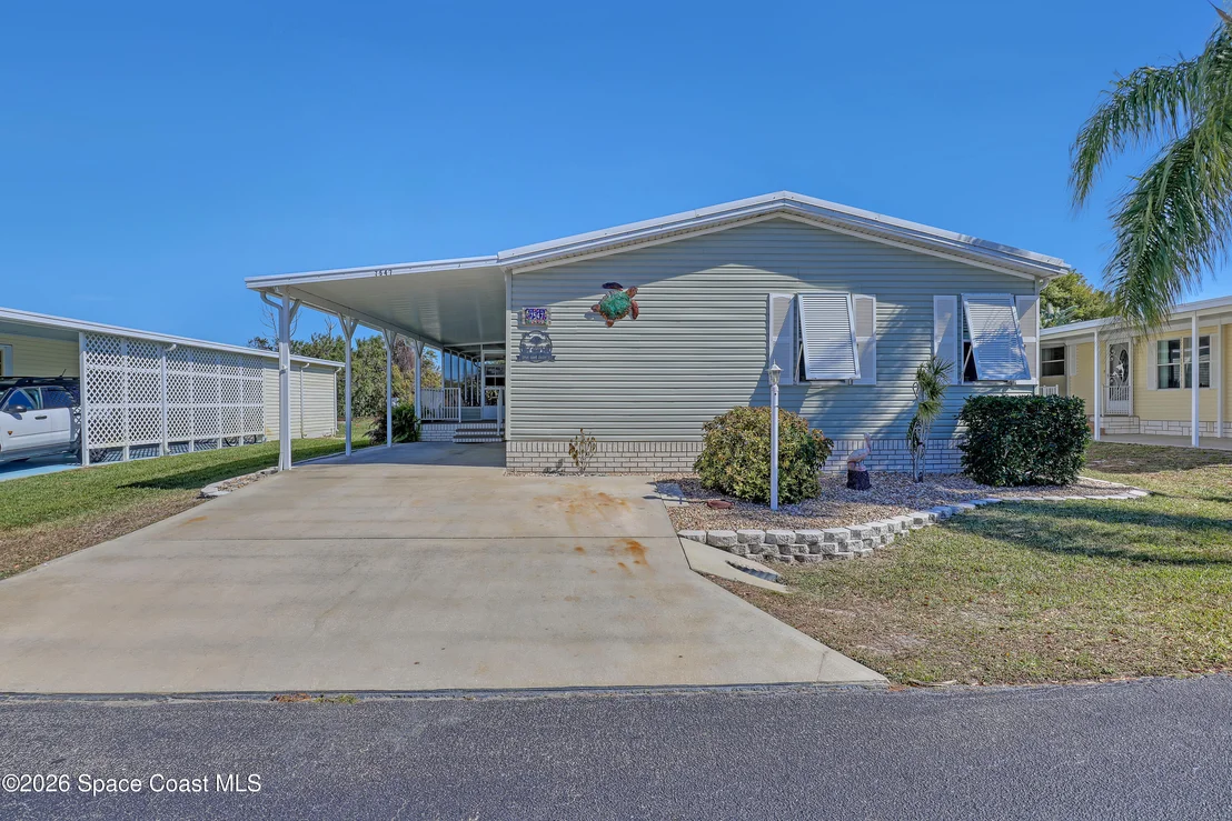 Photo of 7547 Boxelder Road