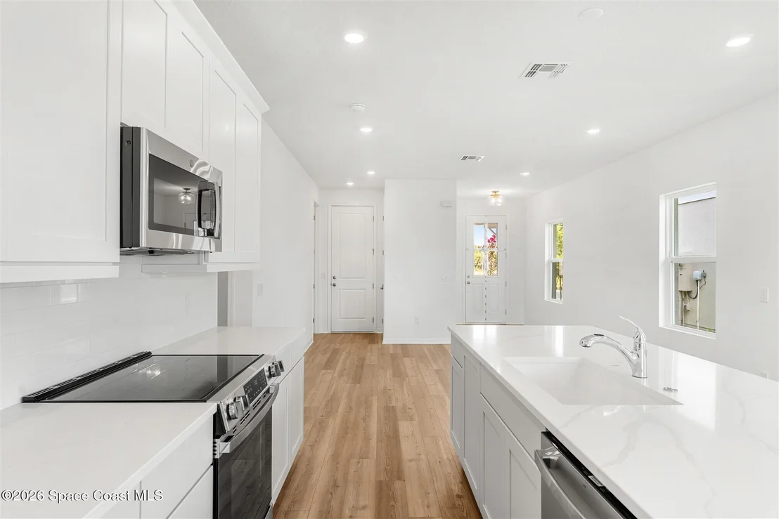 Photo of 4103 Masthead Avenue