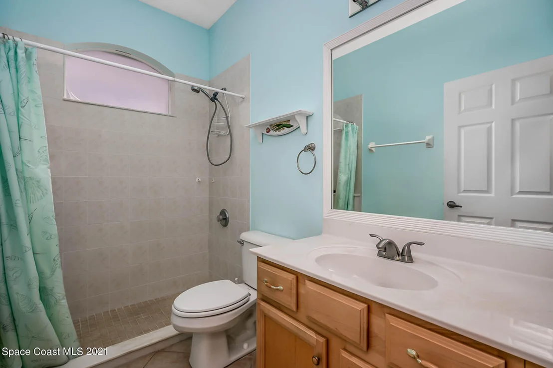 Photo of 4691 Portage Trail