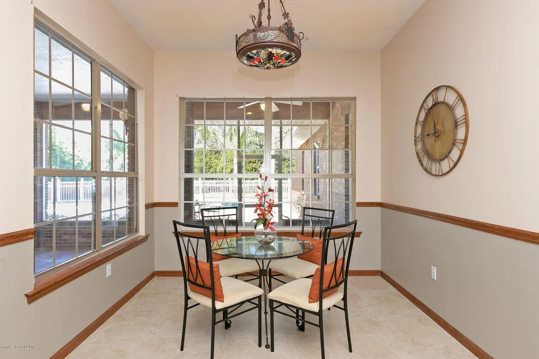 Photo of 3540 Charlton Place