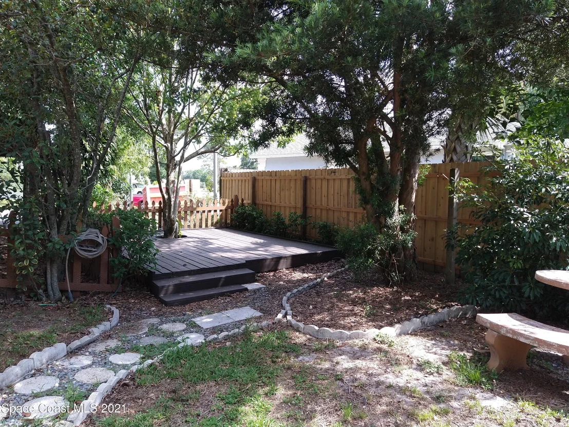 Photo of 5495 Flint Road