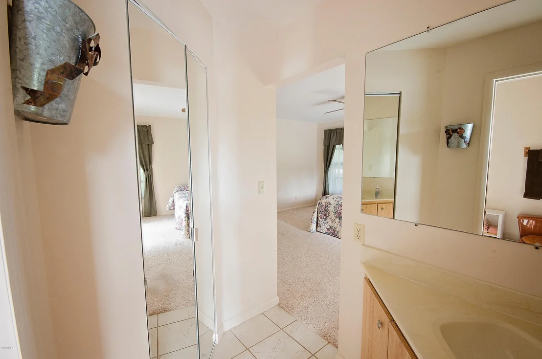 Photo of 3400 Hield Road