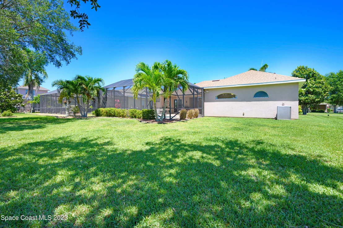 Photo of 3855 Waterford Drive