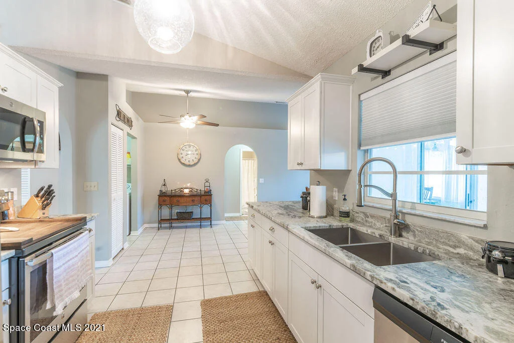 Photo of 2280 Hickory Drive