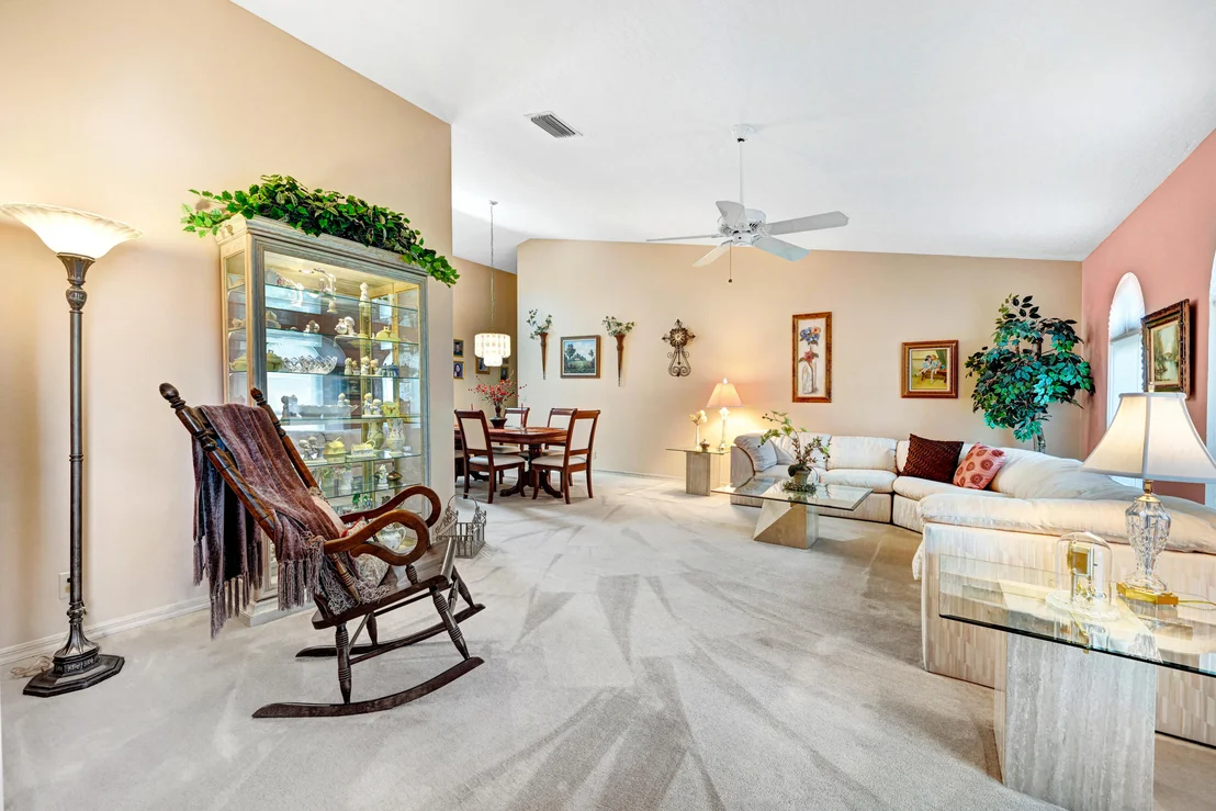 Photo of 1374 Silver Lake Drive